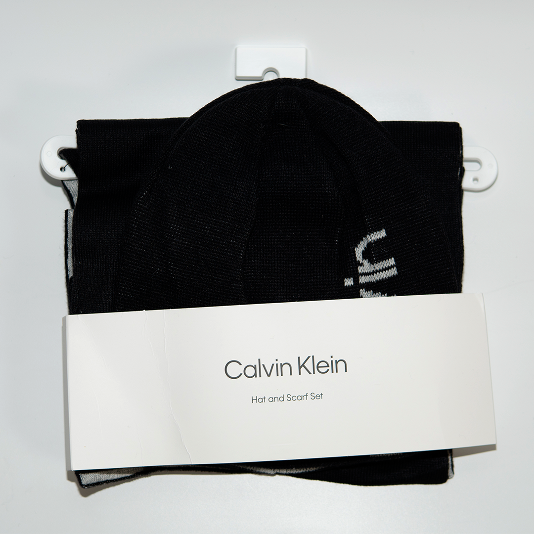 Gorro y bufanda Calvin Klein Set CK200138C Negro Unisex