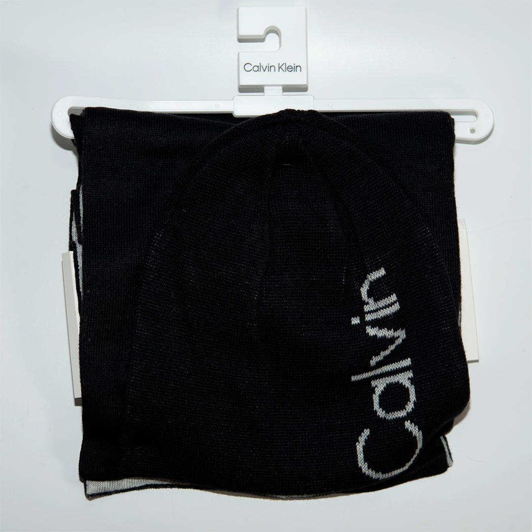 Gorro y bufanda Calvin Klein Set CK200138C Negro Unisex