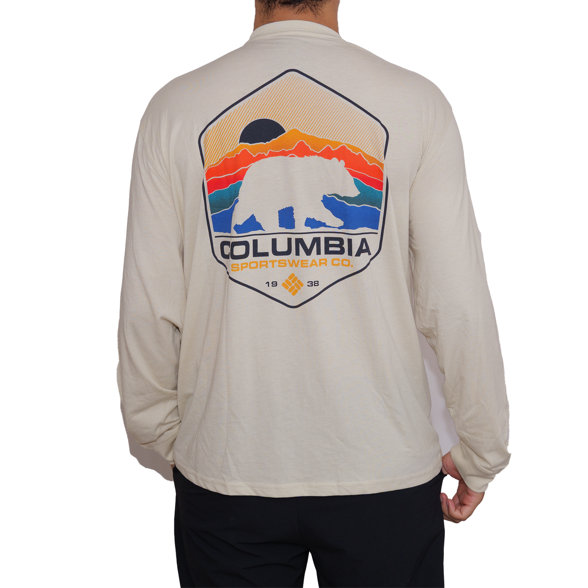 Playera manga larga Columbia Mountain Bear Crema para Hombre